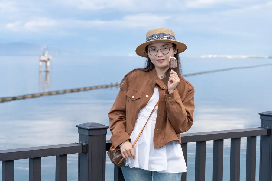大理 洱海岸边 · 3